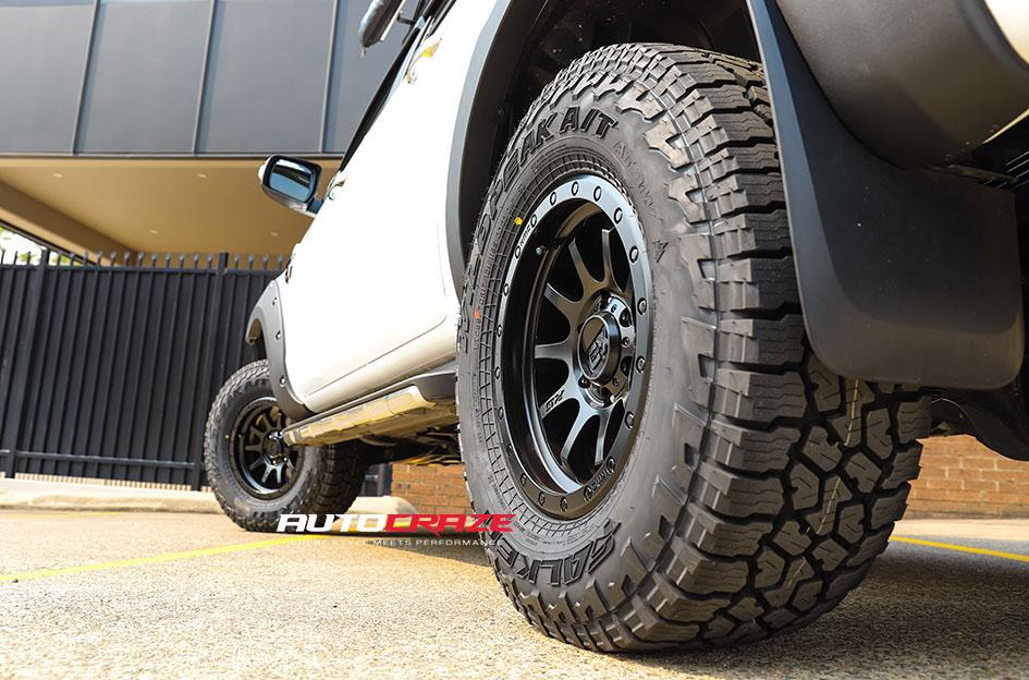 FORD RANGER RG3 SATIN BLACK